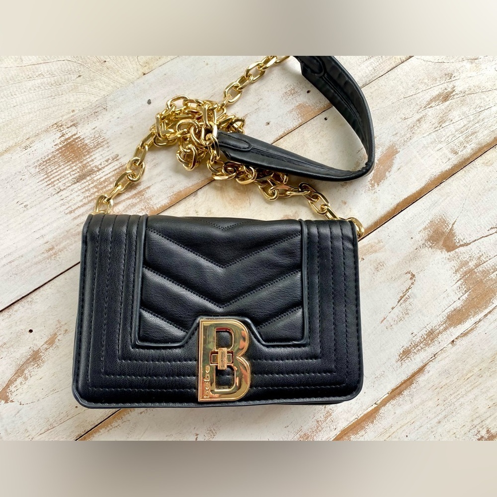 BEBE Katrina Quilted black leather purse Crossbody Bag gold tone magnetic close - Picture 10 of 13
